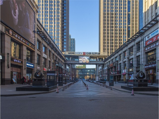 临港双层玻璃幕墙